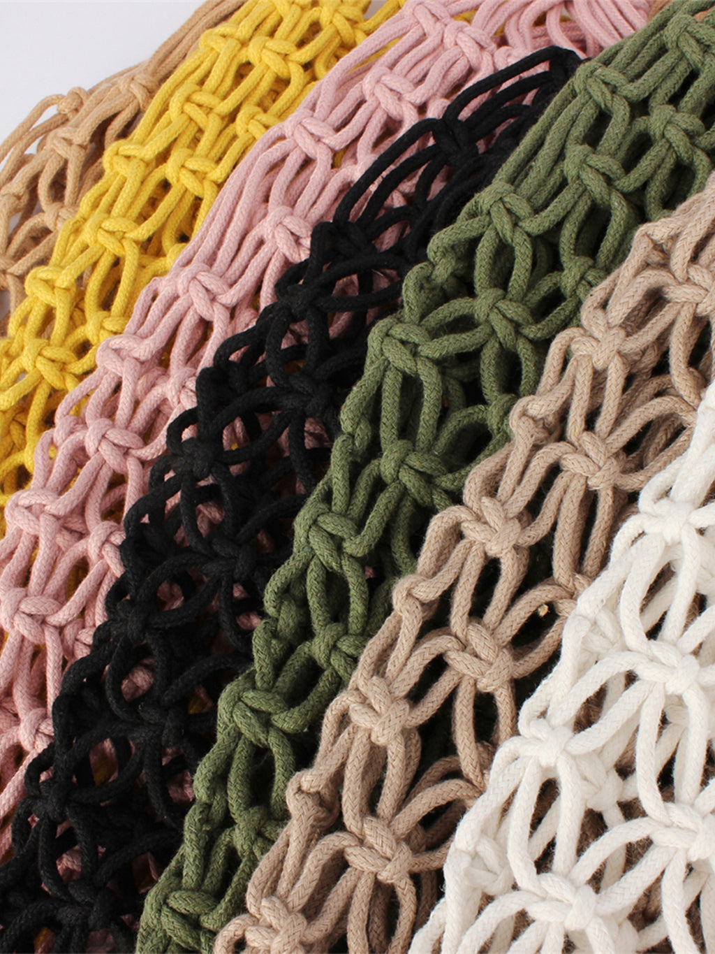 Cerise Sauge — Grand cabas filet macramé à motif fleurs