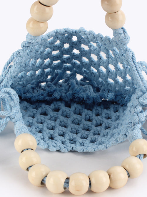 Azur — Mini sac filet macramé bleu, anse perles bois
