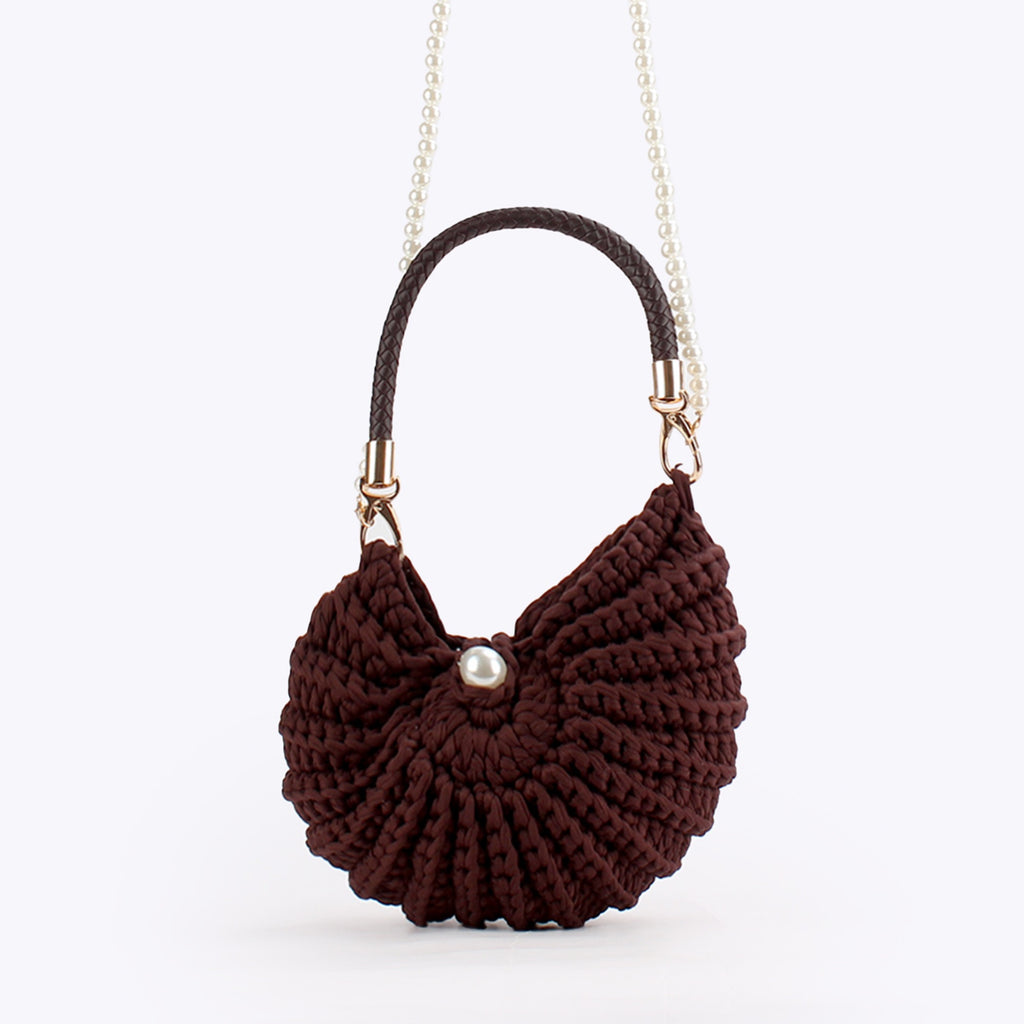 Nordique — Sac coquillage crochet chunky, anse perles & top-handle