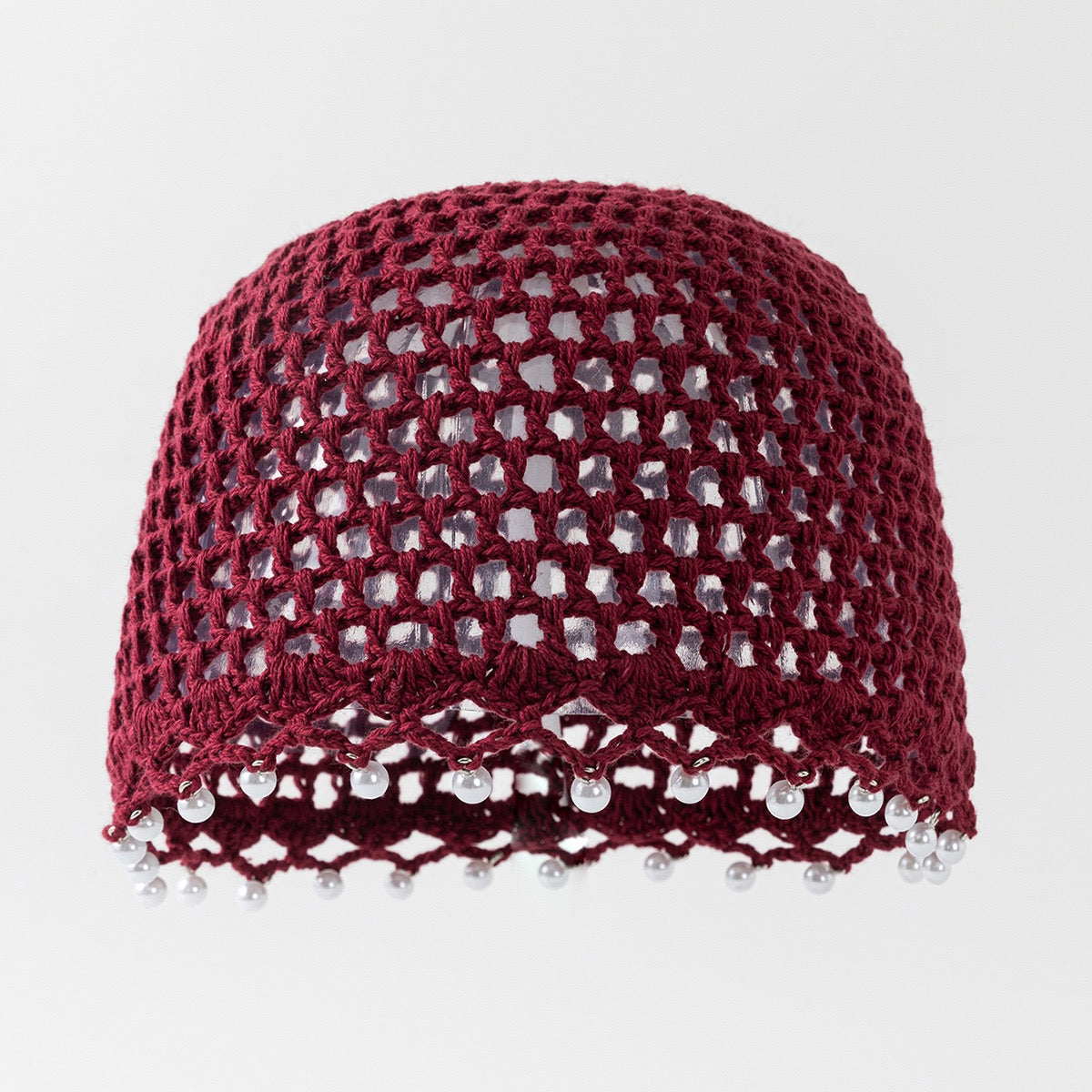Nomade — Calotte au crochet à perles blanches