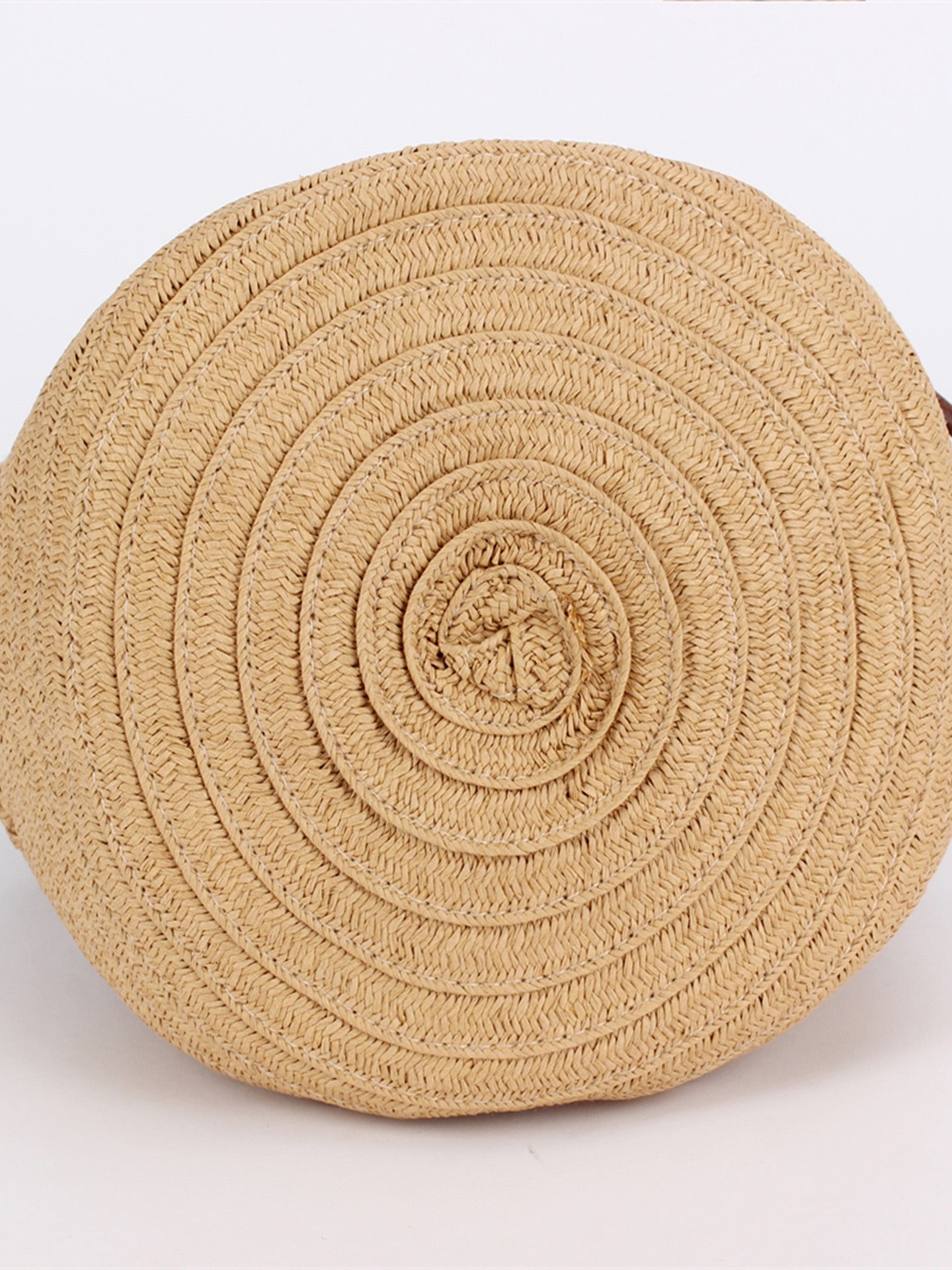 Rivage — Sac seau au crochet, anse cuir réglable