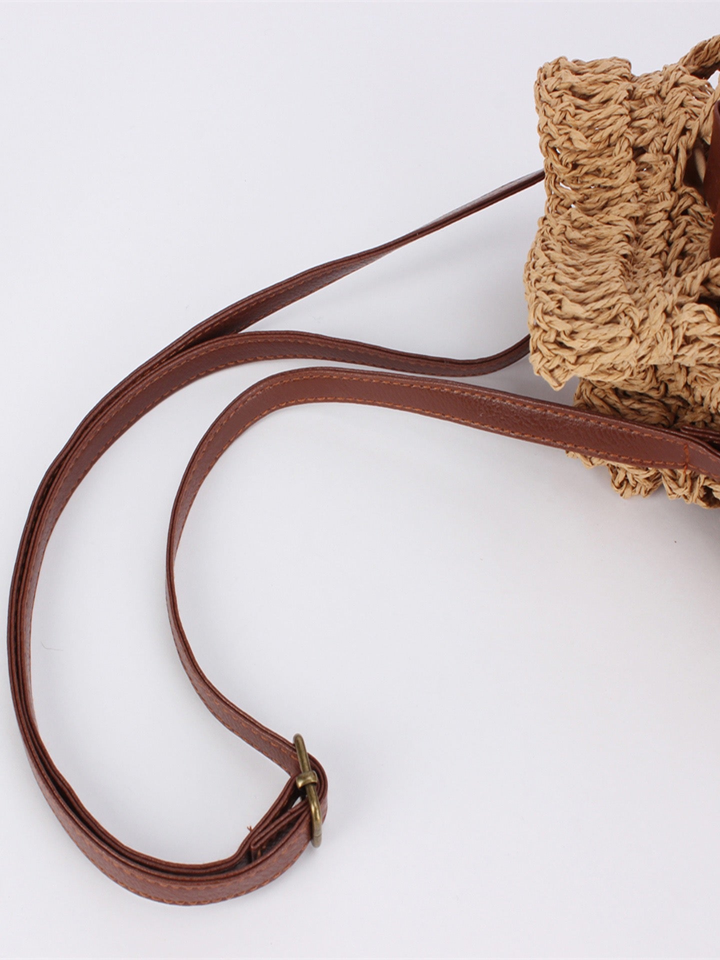 Rivage — Sac seau au crochet, anse cuir réglable